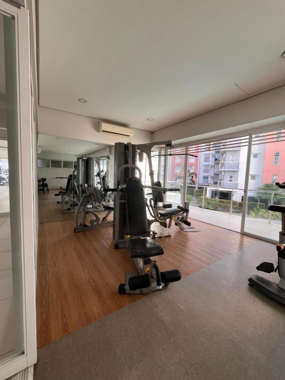 Summum Bonum Bliss - Lahug Aparthotel Cebu Kültér fotó