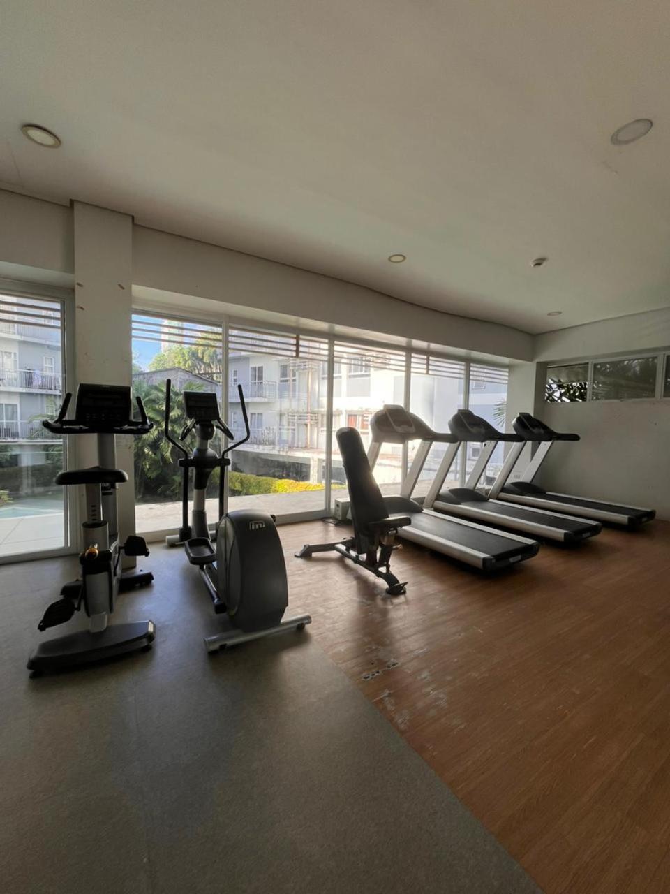 Summum Bonum Bliss - Lahug Aparthotel Cebu Kültér fotó